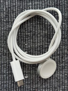 APPLE Watch Ultra USB-C Magnetic Fast Charger Cable (Genuine Apple) #2